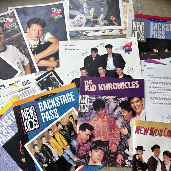 New Kids On The Block VTG Tapes Magazines Button Ticket RARE HUGE LOT Scrapbook - Picture 6 of 16